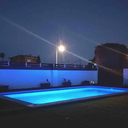 Primera Linea Altaret Villa *