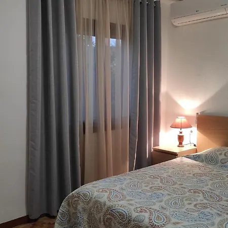 Villa Primera Linea Altaret